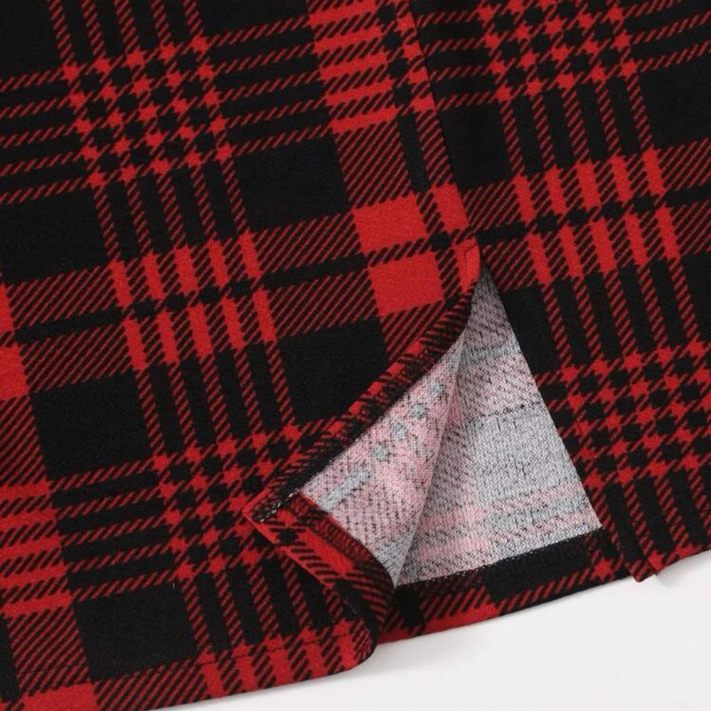 Brand New - Red Plaid Skirt With Slit - Size 8 - Picture 4 of 5